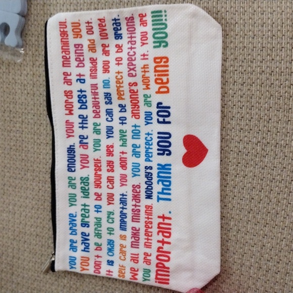 NWT Affirmations Makeup Bag and Goodies - Picture 6 of 9